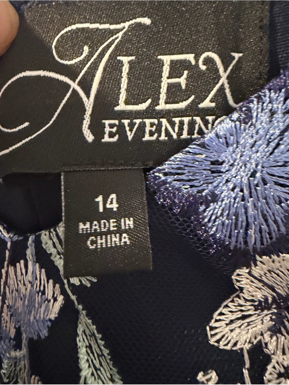 Alex Evenings Chiffon Dress 14 Navy Embroidered Floral Midi A-Line NWT $199 - Picture 3 of 9